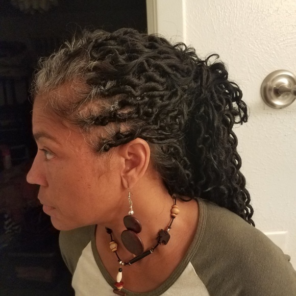 Meet your Posher, Elizabeth - Picture 6 of 8